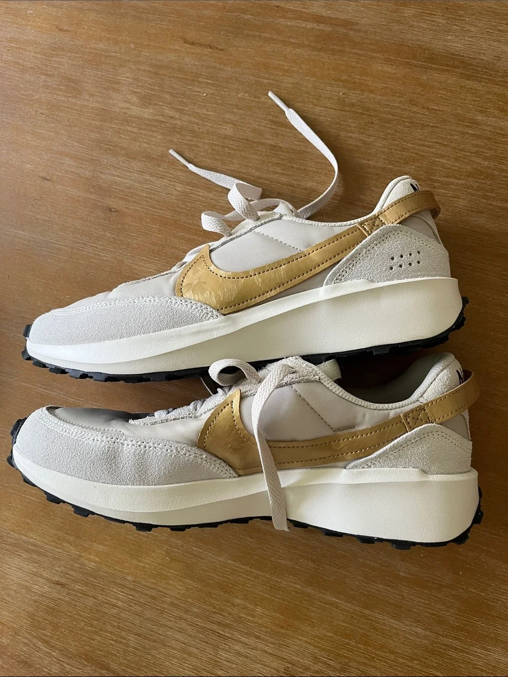 Nike Cream and Tan Low-Top Sneakers
